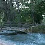 Slavica * Lozovac