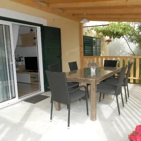 Appartement Slavica Lozovac